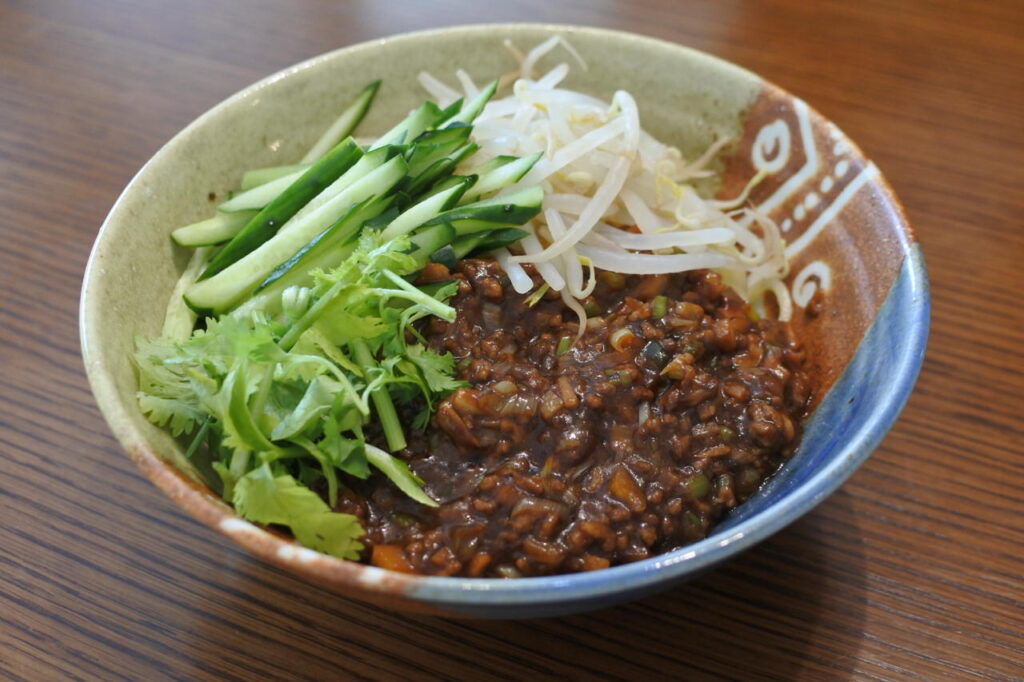 ジャージャー麺　レシピ　肉味噌